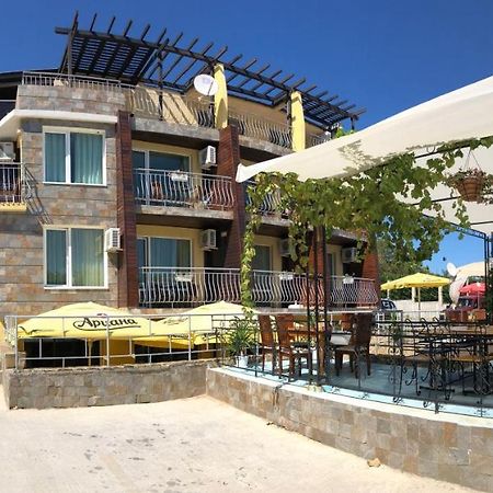 Family Hotel Littoral Sosopol Exterior foto