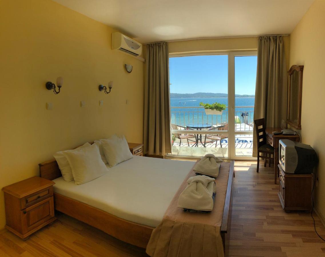 Family Hotel Littoral Sosopol Exterior foto