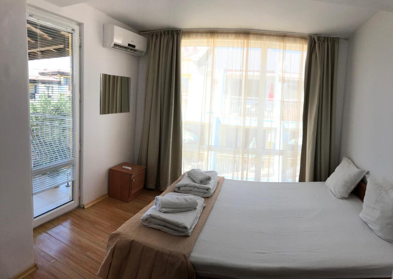 Family Hotel Littoral Sosopol Exterior foto