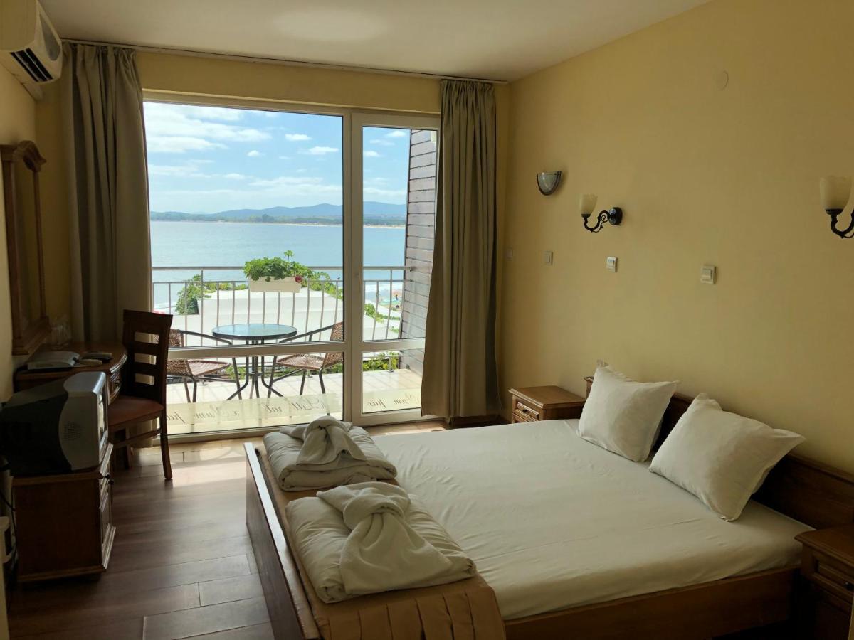 Family Hotel Littoral Sosopol Exterior foto